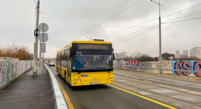 Автобус 110 Київ