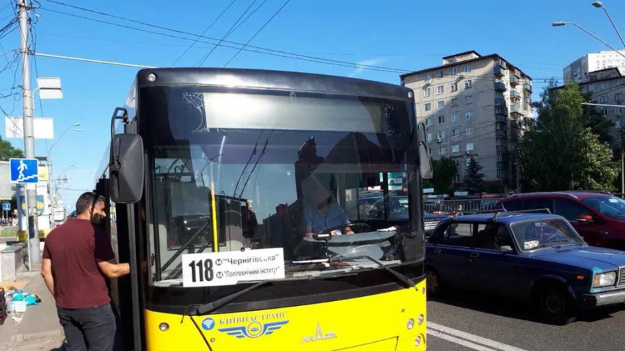 Автобус 118 Київ