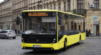 Автобус 16 Львов