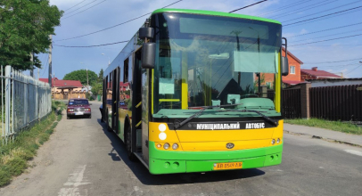 Автобус 2 Вінниця