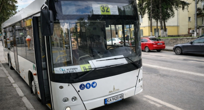 Автобус 32 Львів