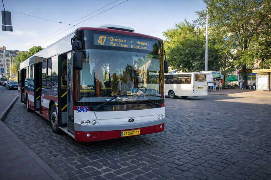 Автобус 47 Івано-Франківськ