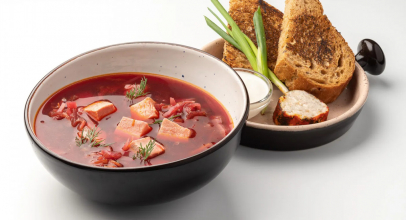 Борщ зі свининою калорійність