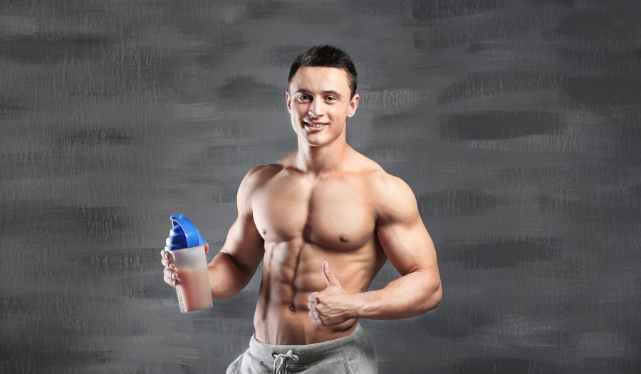 Чи варто пити протеїнові коктейлі після тренування?