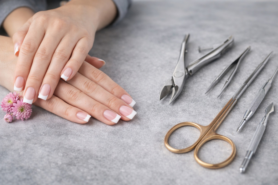 Манікюрний магазин – він працює не тільки для професіоналів нейл дизайну