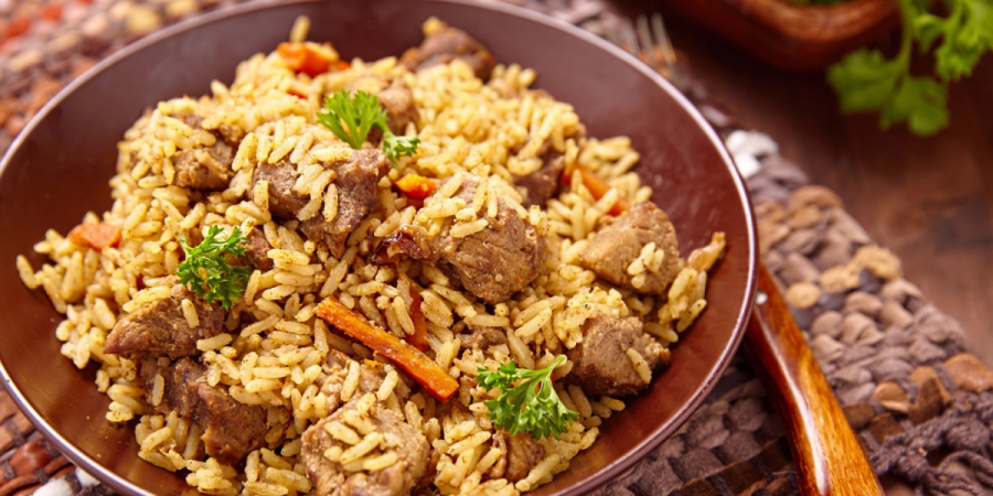 Плов зі свининою калорійність