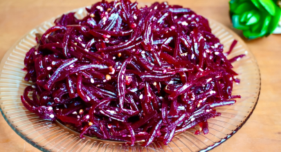 Салат из свеклы и чеснока без майонеза