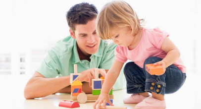 Сенсорные игры для малышей: польза и идеи