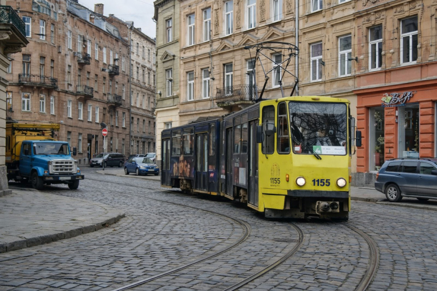 Трамвай 4 Львів