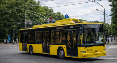 Тролейбус 15 Київ