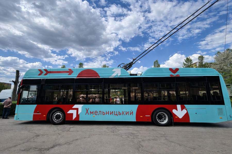 Тролейбус 16 Хмельницький