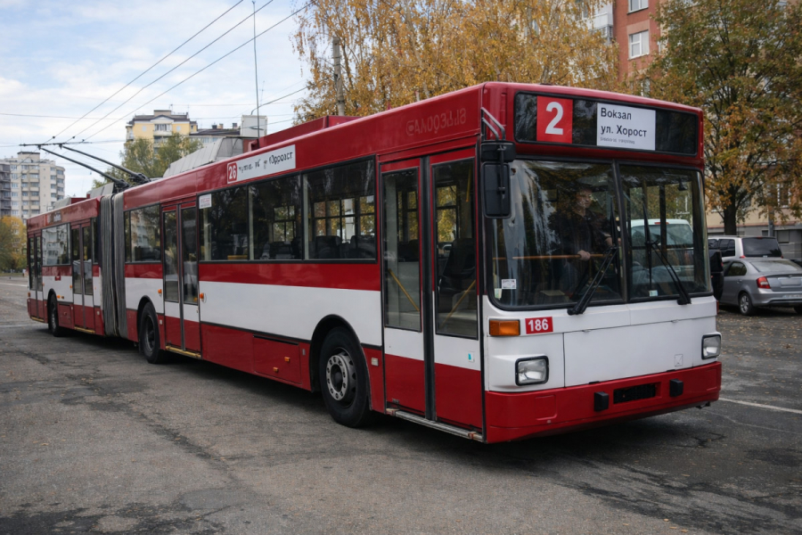 Тролейбус 2 Івано-Франківськ