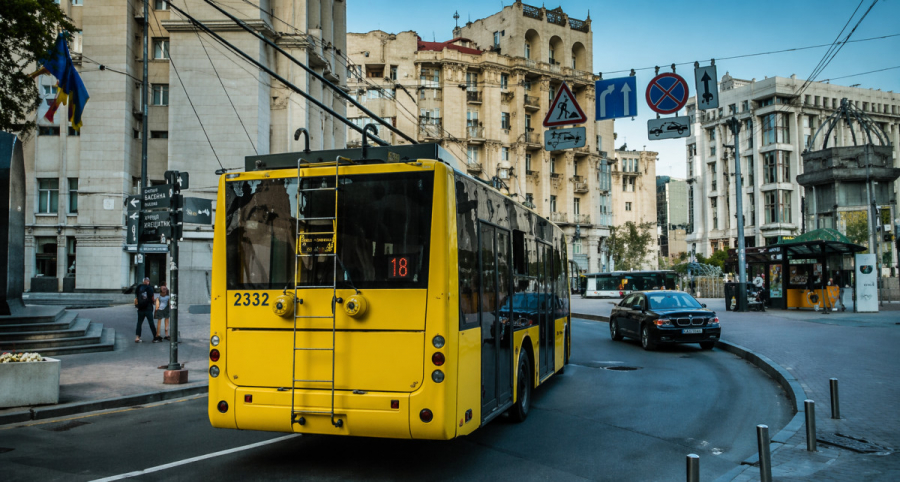 Тролейбус 31 Київ