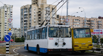 Тролейбус 32 Київ