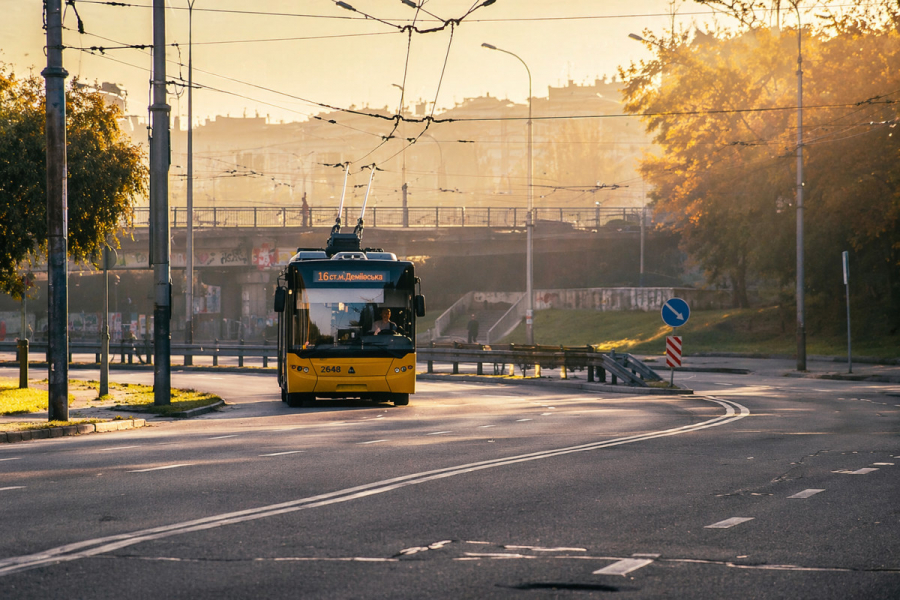 Тролейбус 34 Київ