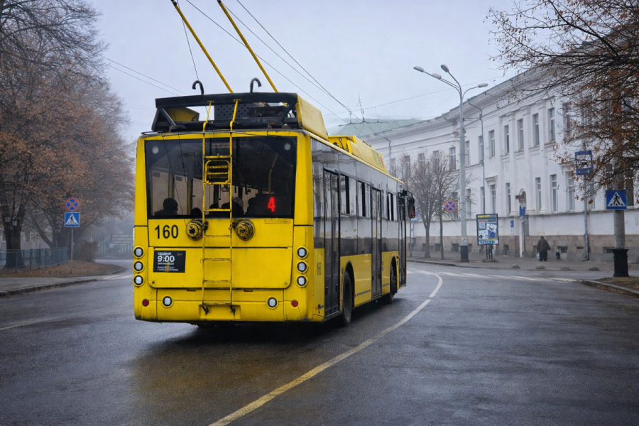 Троллейбус 4 Полтава