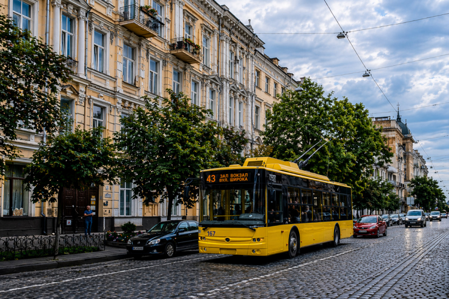 Троллейбус 43 Киев