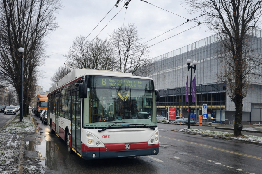 Тролейбус 8 Івано-Франківськ