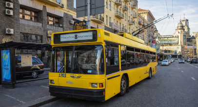 Тролейбус 8 Київ