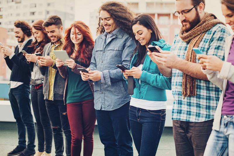 Вплив соціальних мереж на психічне здоров'я та як зменшити негативний ефект