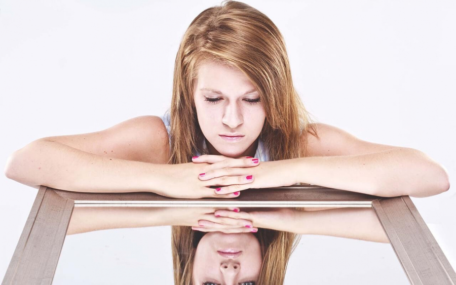 Як навчитися приймати себе: шляхи до самоприйняття та любові до себе