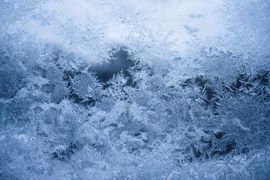 Как пережить морозы в квартире при отключении отопления