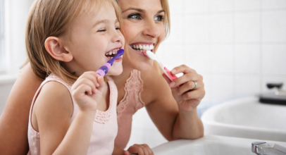 Як привчити дитину чистити зуби без істерик