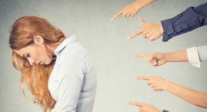 Як розпізнати та подолати залежність від думки оточуючих