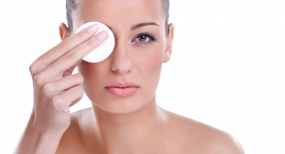 Як зняти макіяж без шкоди для шкіри