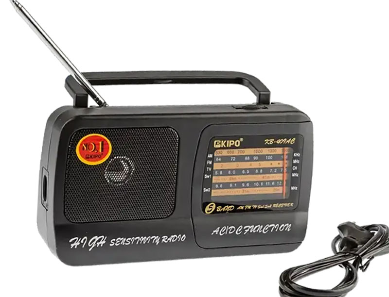 радіоприймач на батарейках