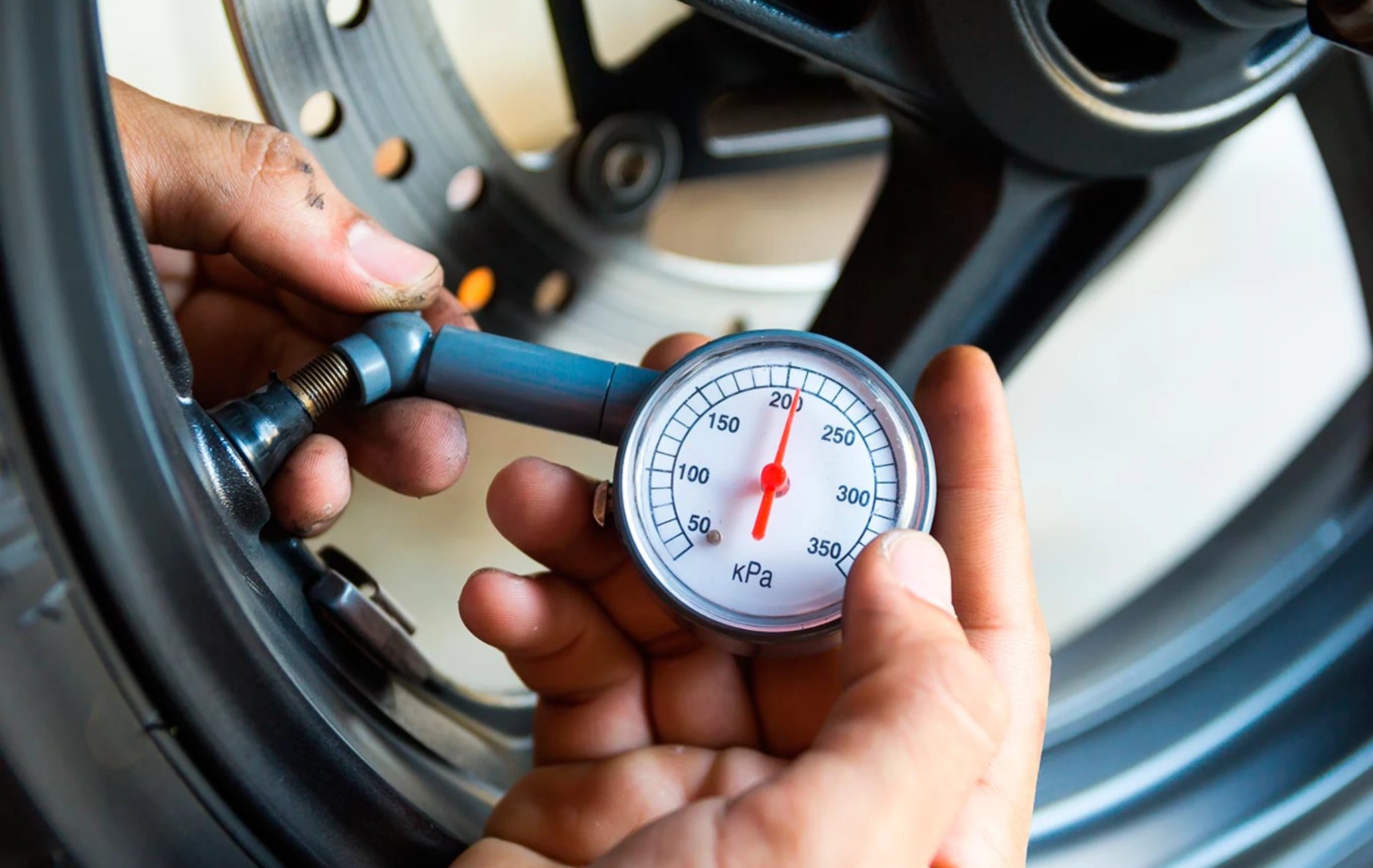 Які несправності можна перевірити самостійно при втраті тяги і зростанні витрати палива