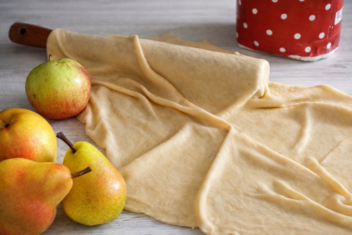 Витяжне тісто рецепт для штруделя Витяжне тісто рецепт для штруделя