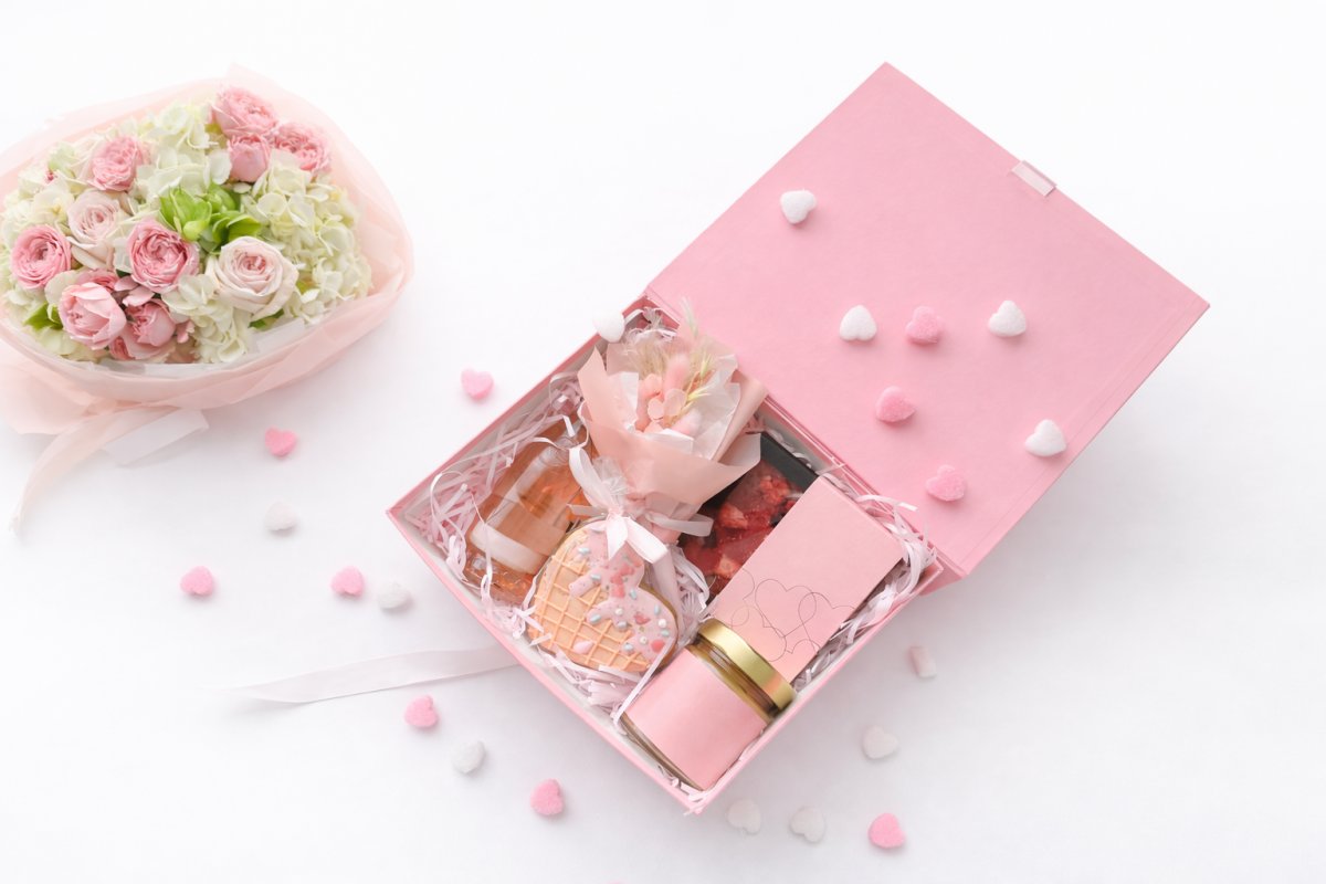 Як поєднати всі елементи в ідеальний подарунковий бокс Як поєднати всі елементи в ідеальний подарунковий бокс