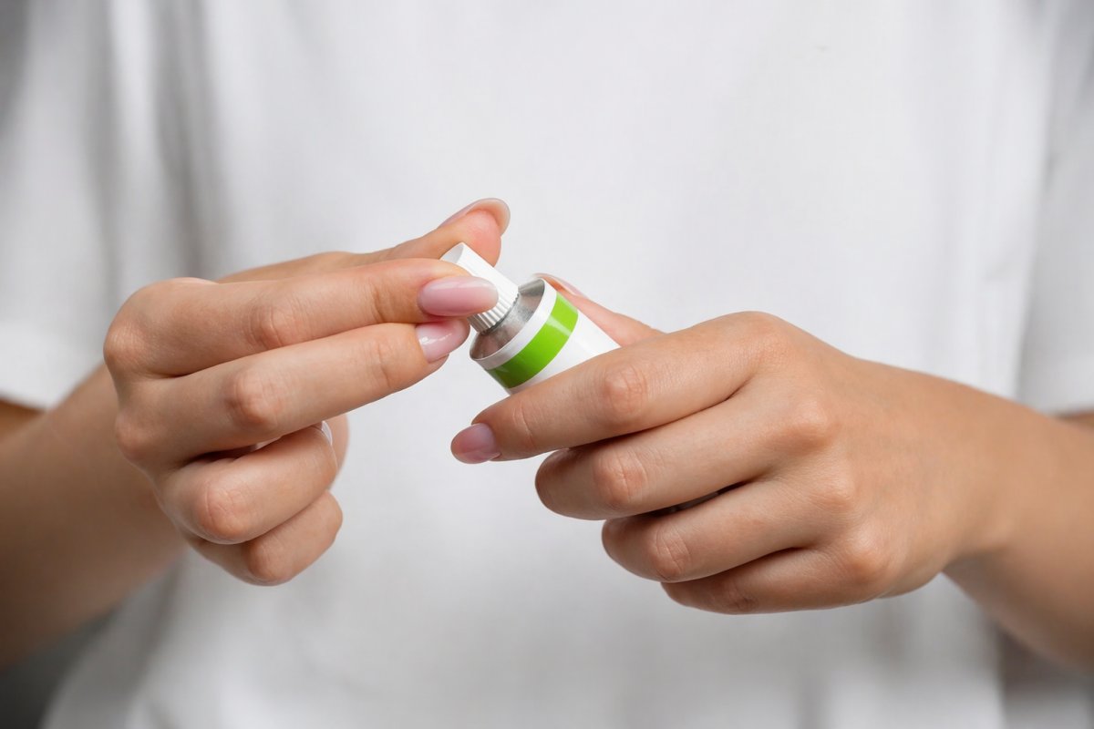 Як правильно застосовувати знеболюючі мазі